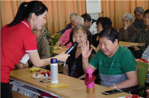 走进福利院，情暖老人心——新利体育供应链公益行